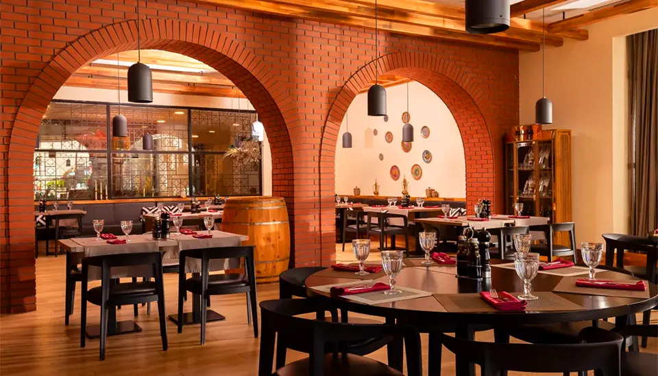 هتل رادیسون بلو ریزورت اند کنگرس سنتر